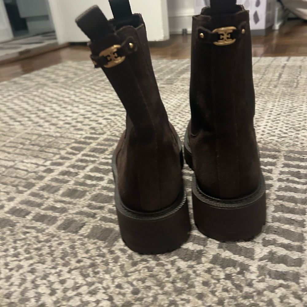 Sam Edelman Dark Brown Suede Chelsea Lug Ankle Boots - Picture 5 of 8